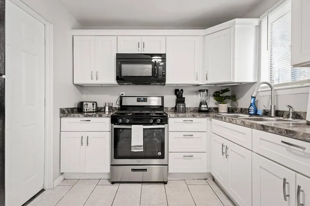 Apartment Fly In Style! Charming Townhome 6 Mins From Ric! Highland Springs