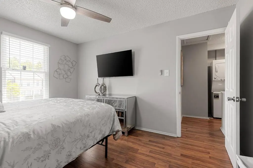 Apartment Fly In Style! Charming Townhome 6 Mins From Ric! Highland Springs